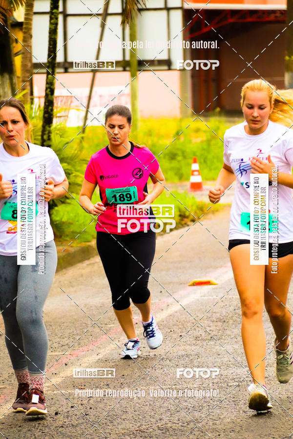 Buy your photos of the event2 Viacredi Alto Vale em Movimento on Fotop