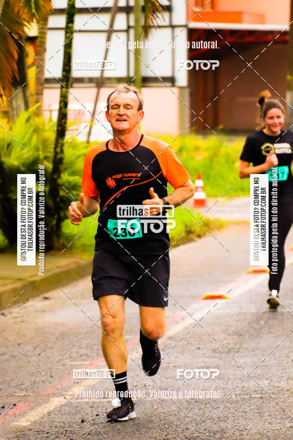 Buy your photos of the event2 Viacredi Alto Vale em Movimento on Fotop