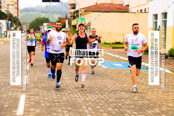 Buy your photos of the event2 Viacredi Alto Vale em Movimento on Fotop