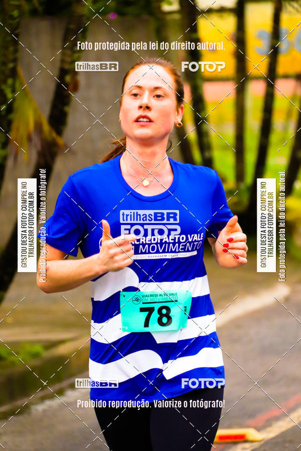 Buy your photos of the event2 Viacredi Alto Vale em Movimento on Fotop