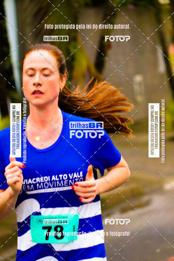 Buy your photos of the event2 Viacredi Alto Vale em Movimento on Fotop