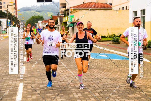 Buy your photos of the event2 Viacredi Alto Vale em Movimento on Fotop