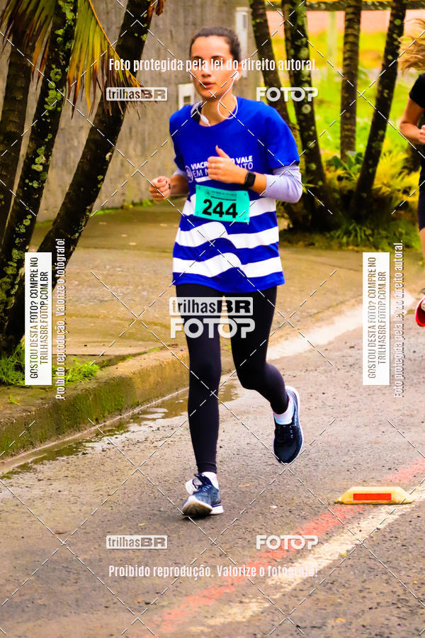 Buy your photos of the event2 Viacredi Alto Vale em Movimento on Fotop