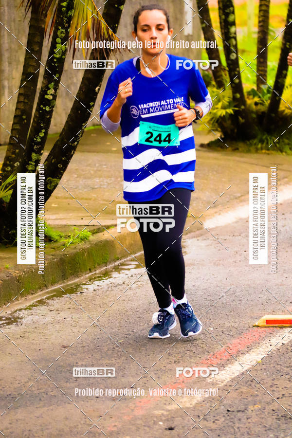 Buy your photos of the event2 Viacredi Alto Vale em Movimento on Fotop