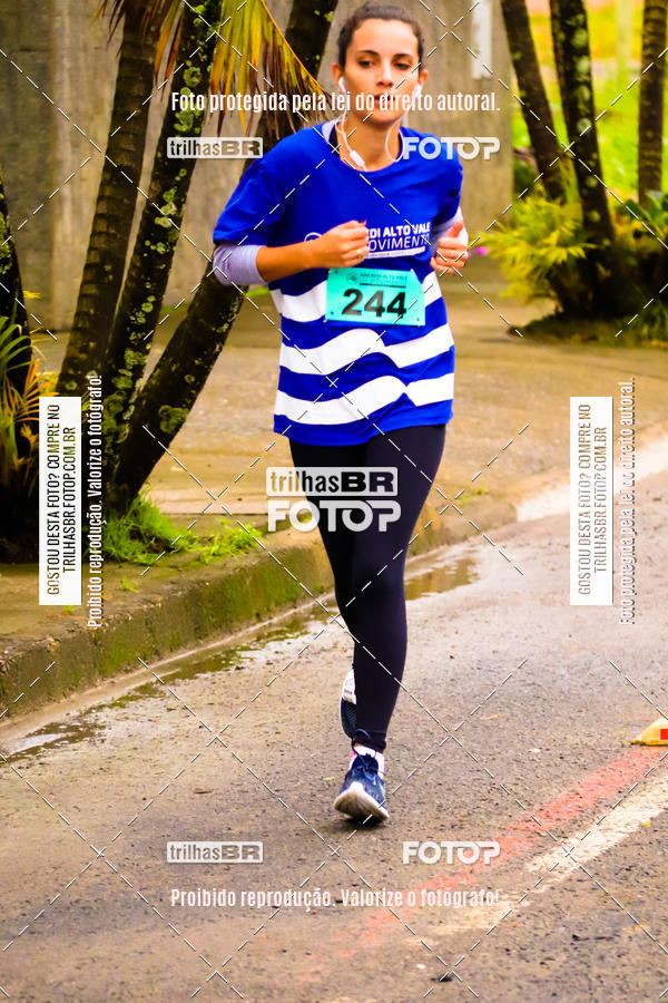 Buy your photos of the event2 Viacredi Alto Vale em Movimento on Fotop