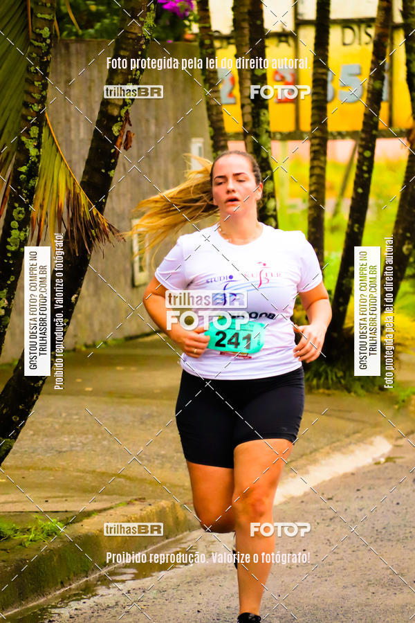Buy your photos of the event2 Viacredi Alto Vale em Movimento on Fotop