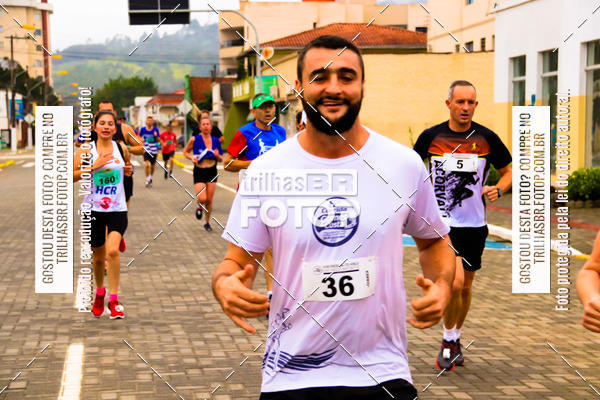 Buy your photos of the event2 Viacredi Alto Vale em Movimento on Fotop