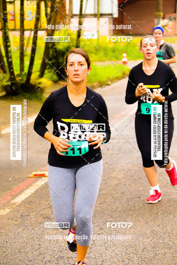 Buy your photos of the event2 Viacredi Alto Vale em Movimento on Fotop