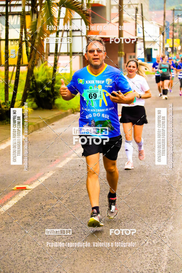 Buy your photos of the event2 Viacredi Alto Vale em Movimento on Fotop