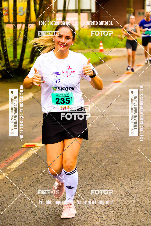 Buy your photos of the event2 Viacredi Alto Vale em Movimento on Fotop