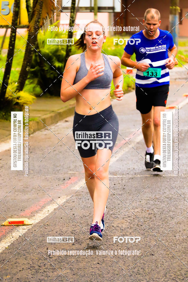 Buy your photos of the event2 Viacredi Alto Vale em Movimento on Fotop