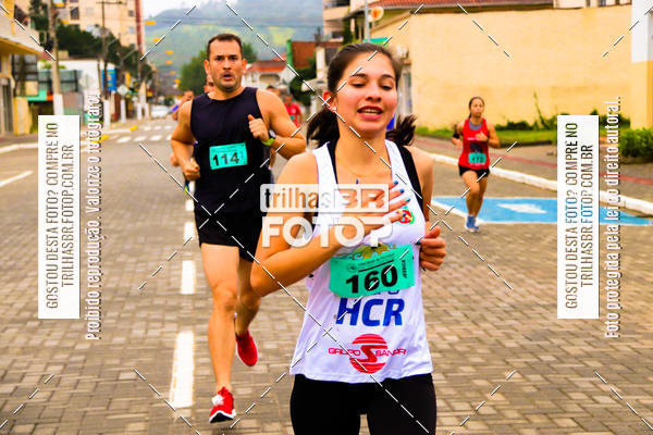 Buy your photos of the event2 Viacredi Alto Vale em Movimento on Fotop