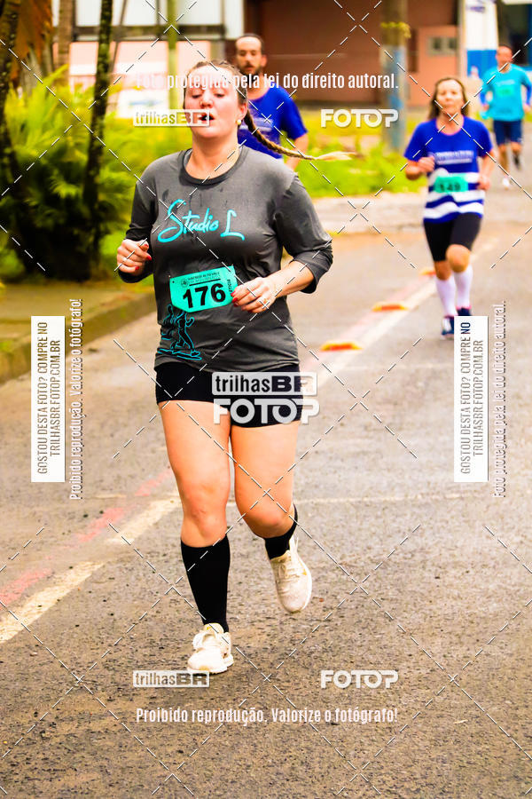 Buy your photos of the event2 Viacredi Alto Vale em Movimento on Fotop