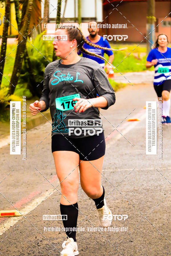 Buy your photos of the event2 Viacredi Alto Vale em Movimento on Fotop