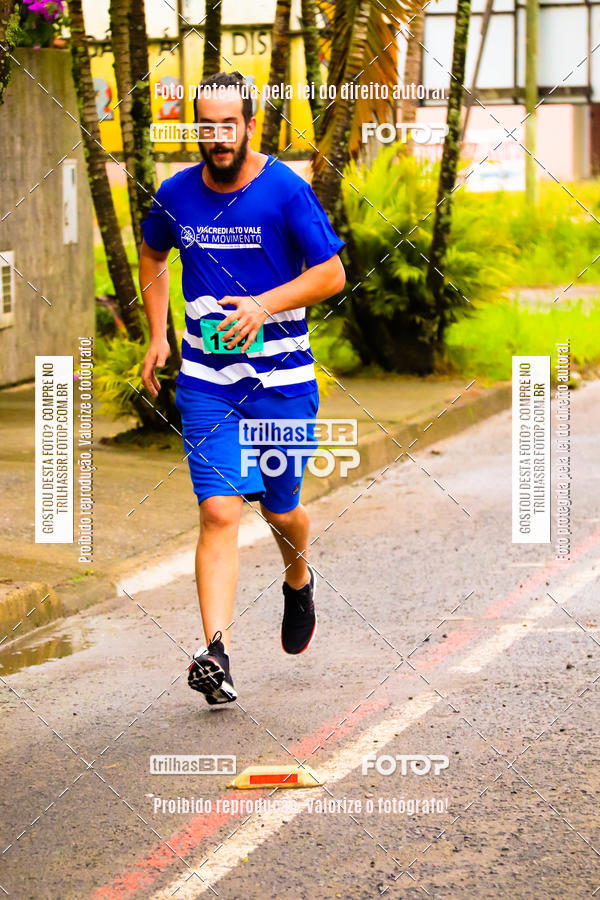 Buy your photos of the event2 Viacredi Alto Vale em Movimento on Fotop