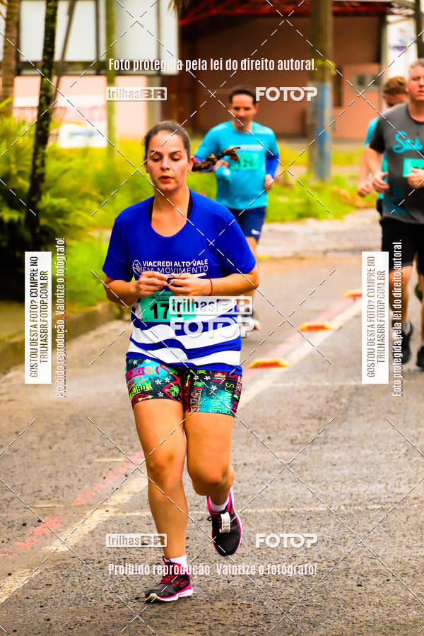 Buy your photos of the event2 Viacredi Alto Vale em Movimento on Fotop