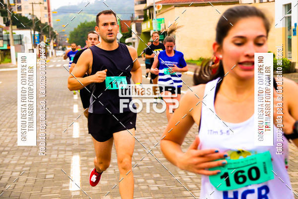 Buy your photos of the event2 Viacredi Alto Vale em Movimento on Fotop