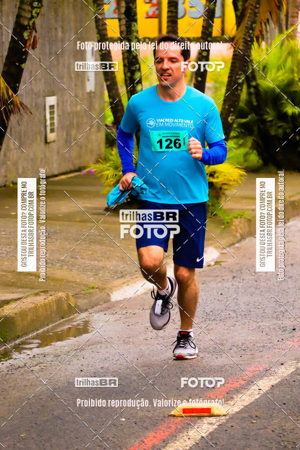 Buy your photos of the event2 Viacredi Alto Vale em Movimento on Fotop