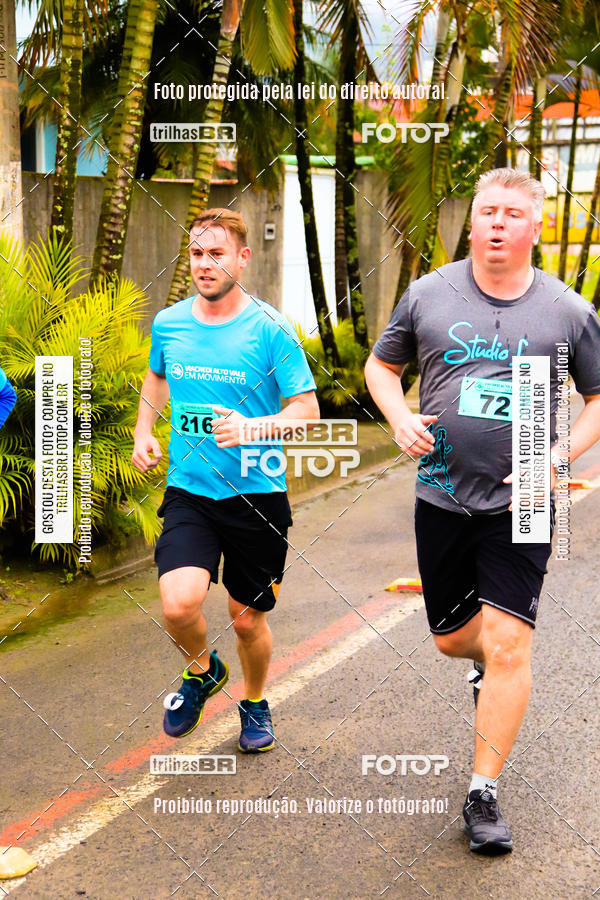 Buy your photos of the event2 Viacredi Alto Vale em Movimento on Fotop