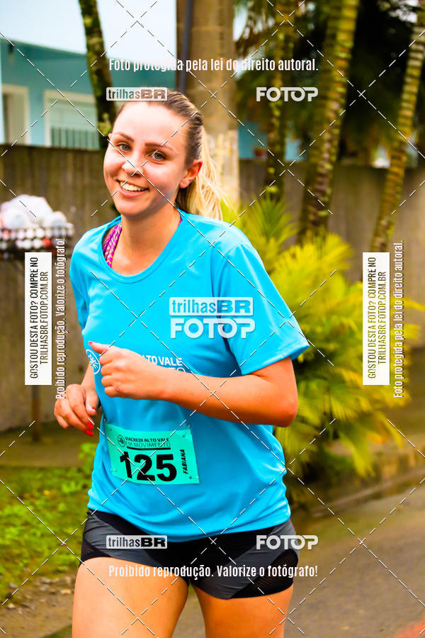 Buy your photos of the event2 Viacredi Alto Vale em Movimento on Fotop