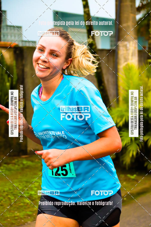 Buy your photos of the event2 Viacredi Alto Vale em Movimento on Fotop