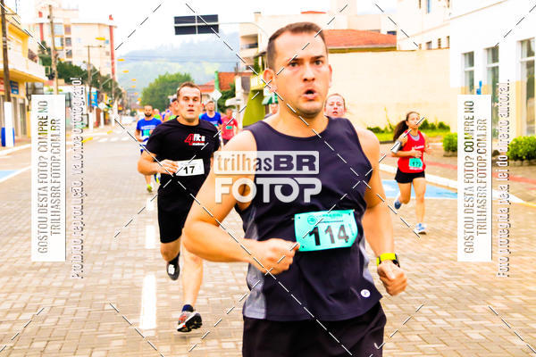 Buy your photos of the event2 Viacredi Alto Vale em Movimento on Fotop