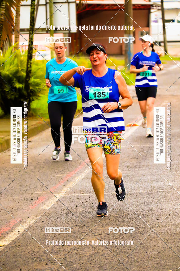 Buy your photos of the event2 Viacredi Alto Vale em Movimento on Fotop