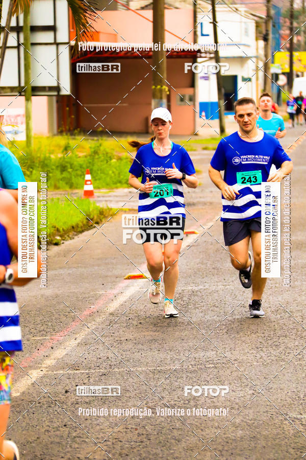 Buy your photos of the event2 Viacredi Alto Vale em Movimento on Fotop
