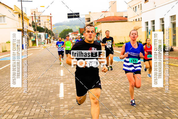 Buy your photos of the event2 Viacredi Alto Vale em Movimento on Fotop