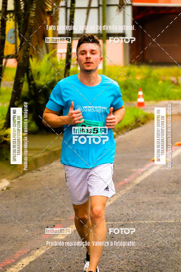 Buy your photos of the event2 Viacredi Alto Vale em Movimento on Fotop