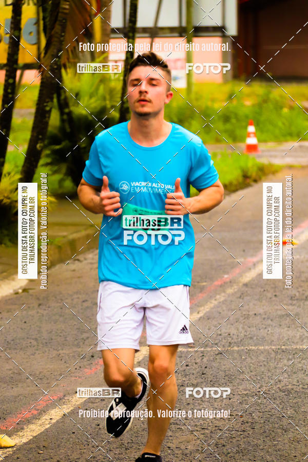 Buy your photos of the event2 Viacredi Alto Vale em Movimento on Fotop