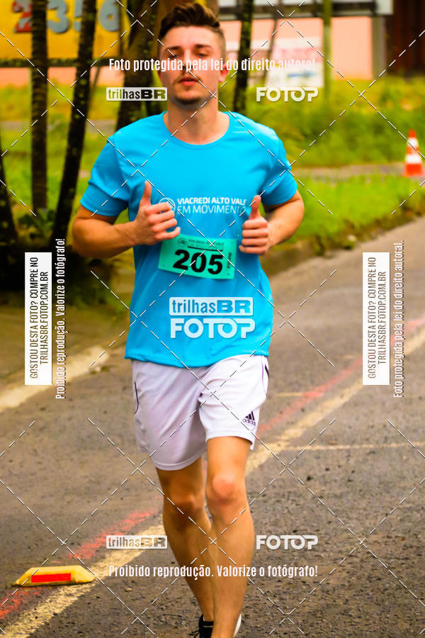Buy your photos of the event2 Viacredi Alto Vale em Movimento on Fotop