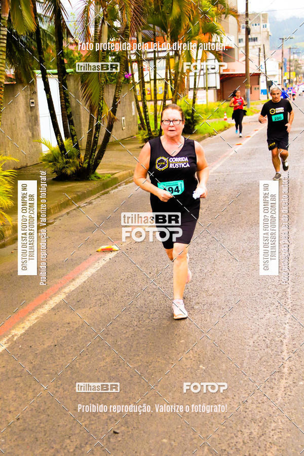 Buy your photos of the event2 Viacredi Alto Vale em Movimento on Fotop