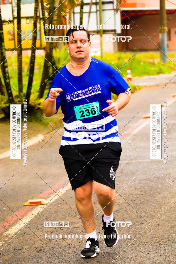 Buy your photos of the event2 Viacredi Alto Vale em Movimento on Fotop