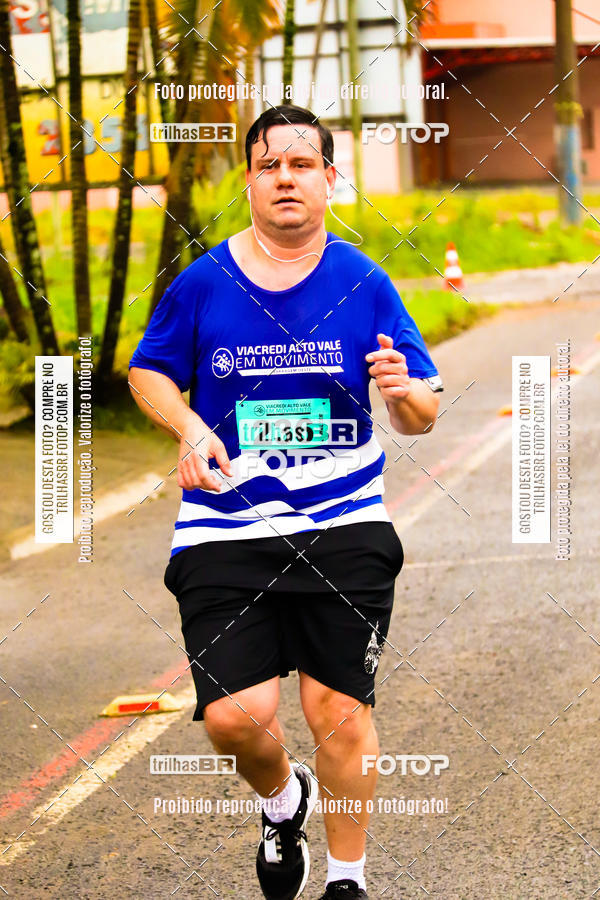 Buy your photos of the event2 Viacredi Alto Vale em Movimento on Fotop