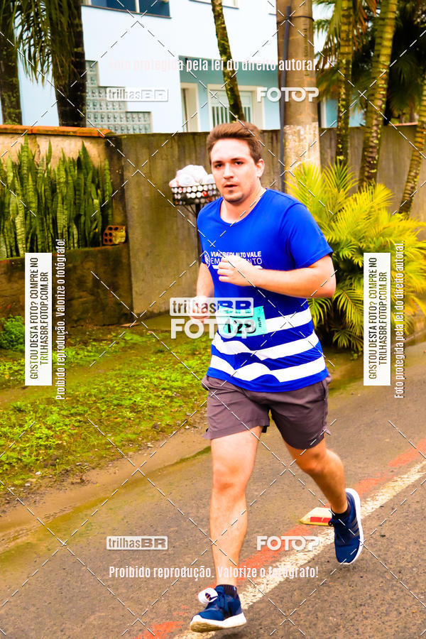 Buy your photos of the event2 Viacredi Alto Vale em Movimento on Fotop