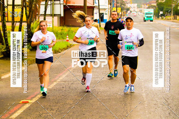 Buy your photos of the event2 Viacredi Alto Vale em Movimento on Fotop