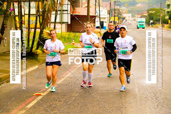 Buy your photos of the event2 Viacredi Alto Vale em Movimento on Fotop