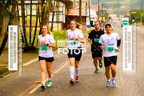 Buy your photos of the event2 Viacredi Alto Vale em Movimento on Fotop