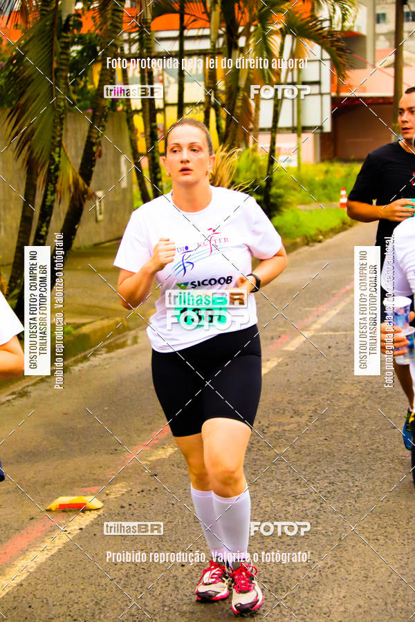 Buy your photos of the event2 Viacredi Alto Vale em Movimento on Fotop