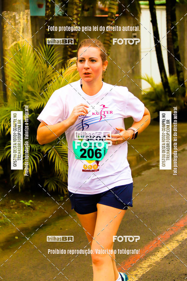 Buy your photos of the event2 Viacredi Alto Vale em Movimento on Fotop