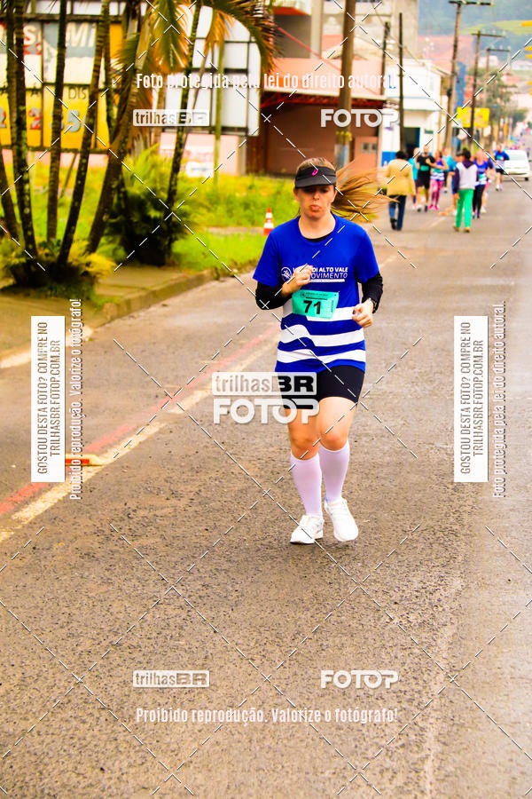 Buy your photos of the event2 Viacredi Alto Vale em Movimento on Fotop