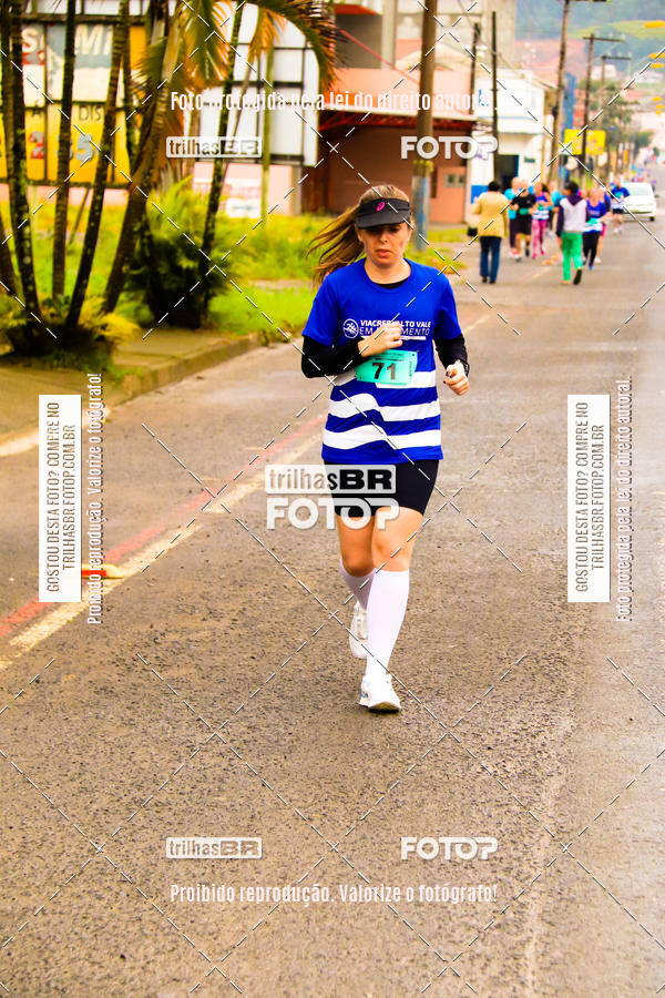 Buy your photos of the event2 Viacredi Alto Vale em Movimento on Fotop