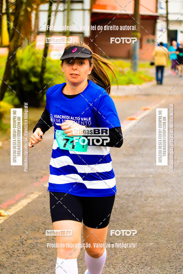 Buy your photos of the event2 Viacredi Alto Vale em Movimento on Fotop