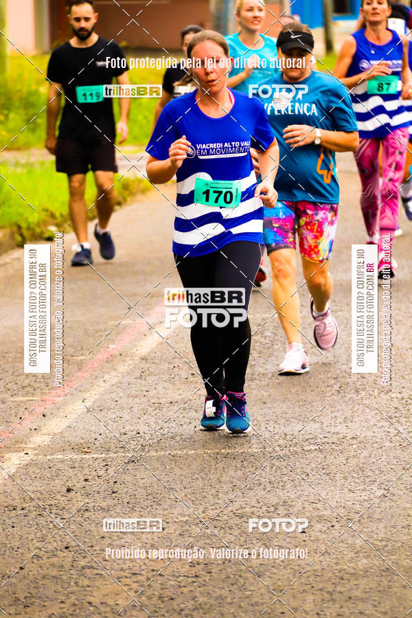 Buy your photos of the event2 Viacredi Alto Vale em Movimento on Fotop
