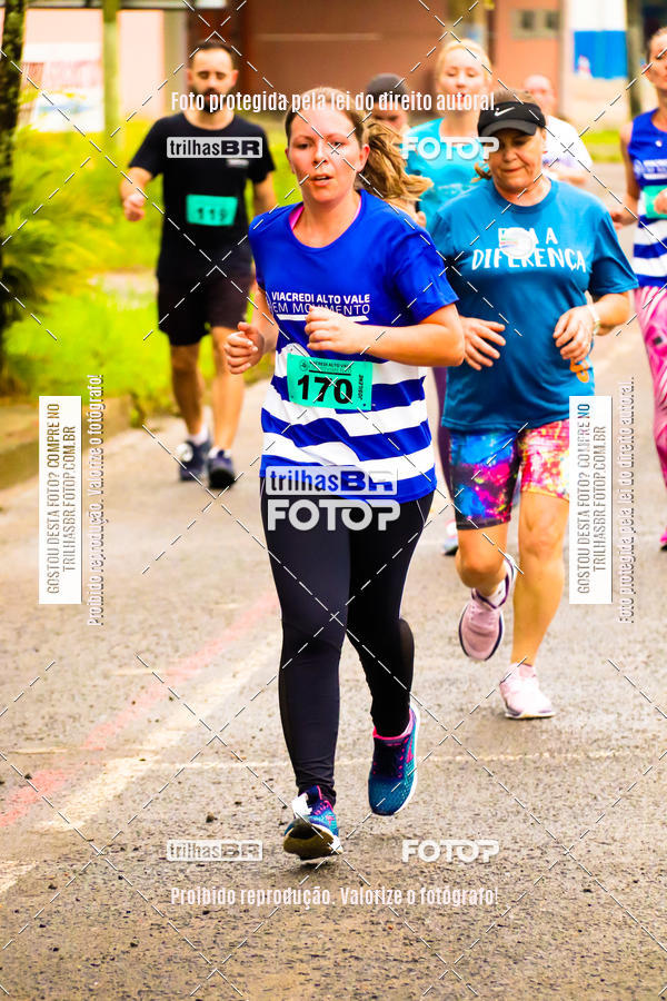 Buy your photos of the event2 Viacredi Alto Vale em Movimento on Fotop
