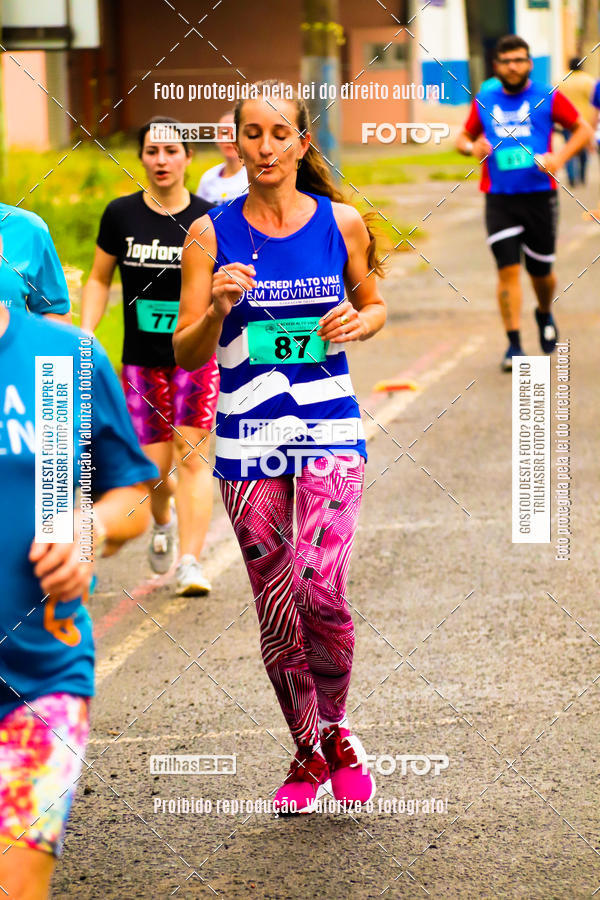 Buy your photos of the event2 Viacredi Alto Vale em Movimento on Fotop