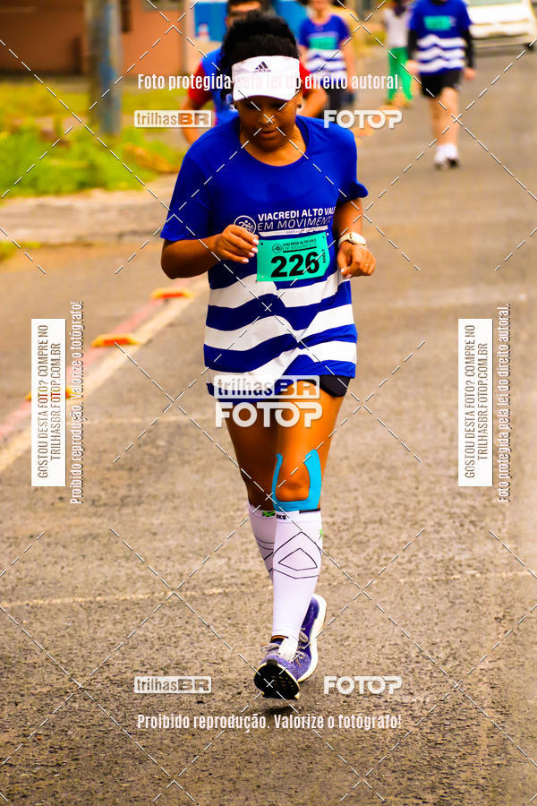 Buy your photos of the event2 Viacredi Alto Vale em Movimento on Fotop