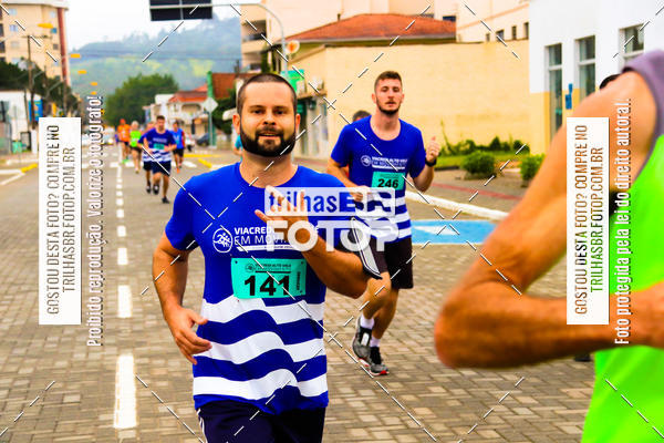 Buy your photos of the event2 Viacredi Alto Vale em Movimento on Fotop