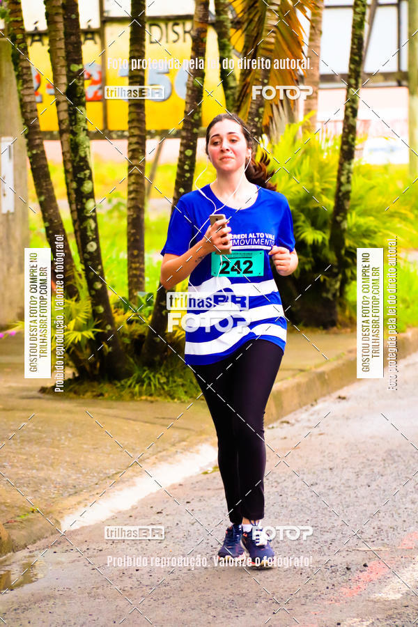 Buy your photos of the event2 Viacredi Alto Vale em Movimento on Fotop